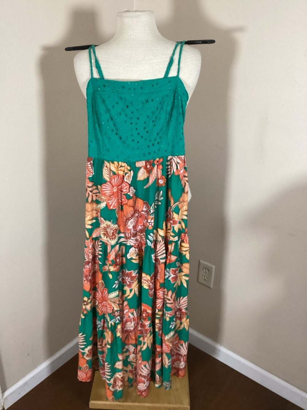 Flying Tomato Size M Green Floral Tiered Maxi Dress